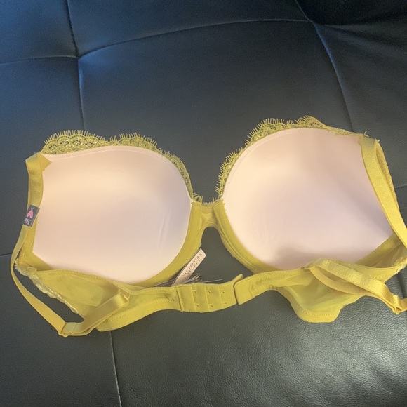 NWT Push-Up Bra - Picture 3 of 4